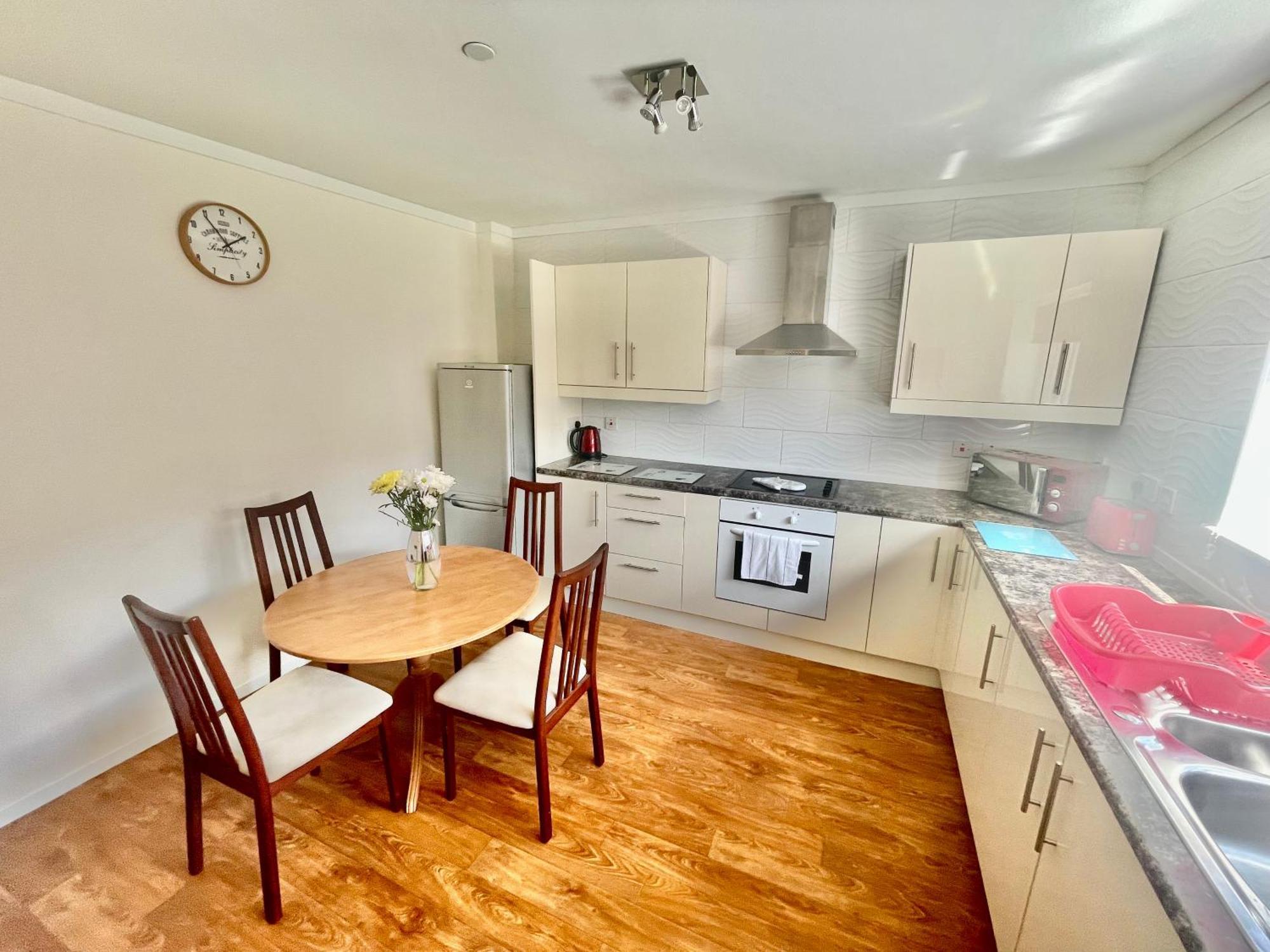 Cae Glas Apartments Holyhead Kültér fotó