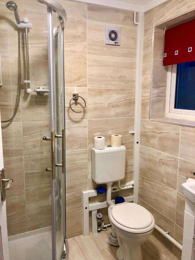 Cae Glas Apartments Holyhead Kültér fotó
